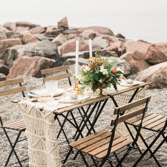 The Best Non-Alcoholic White Wines You’ll Actually Want to Drink